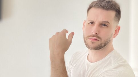 Chat With AaronSchulz Now