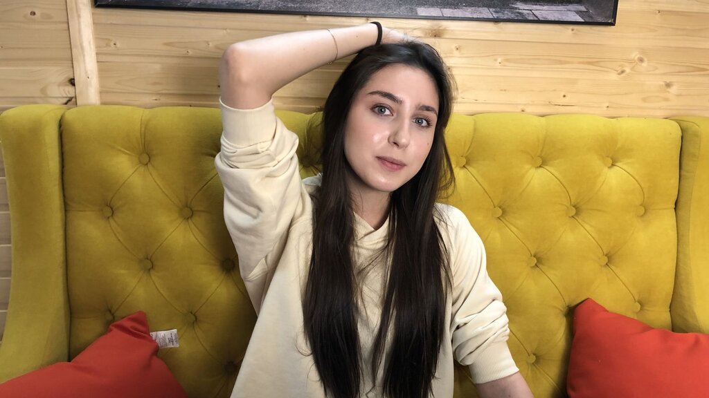 Chat With AbellaRey Now
