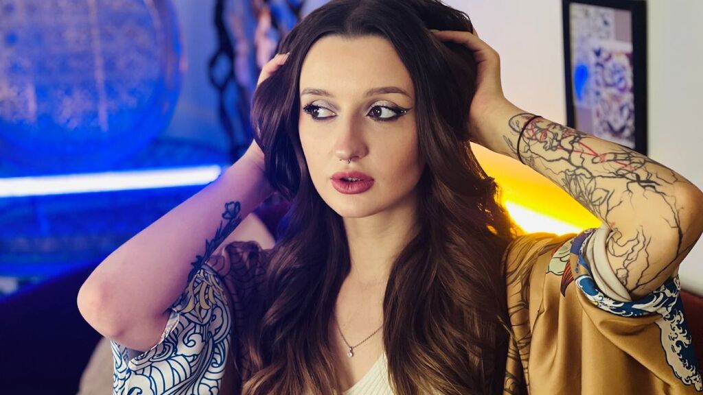 Chat With AliceLids Now