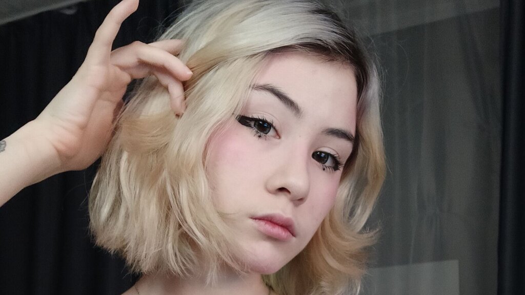 Chat With AliceRein Now