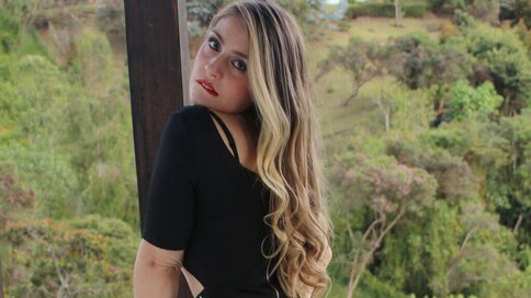 Chat With AlisonTime Now