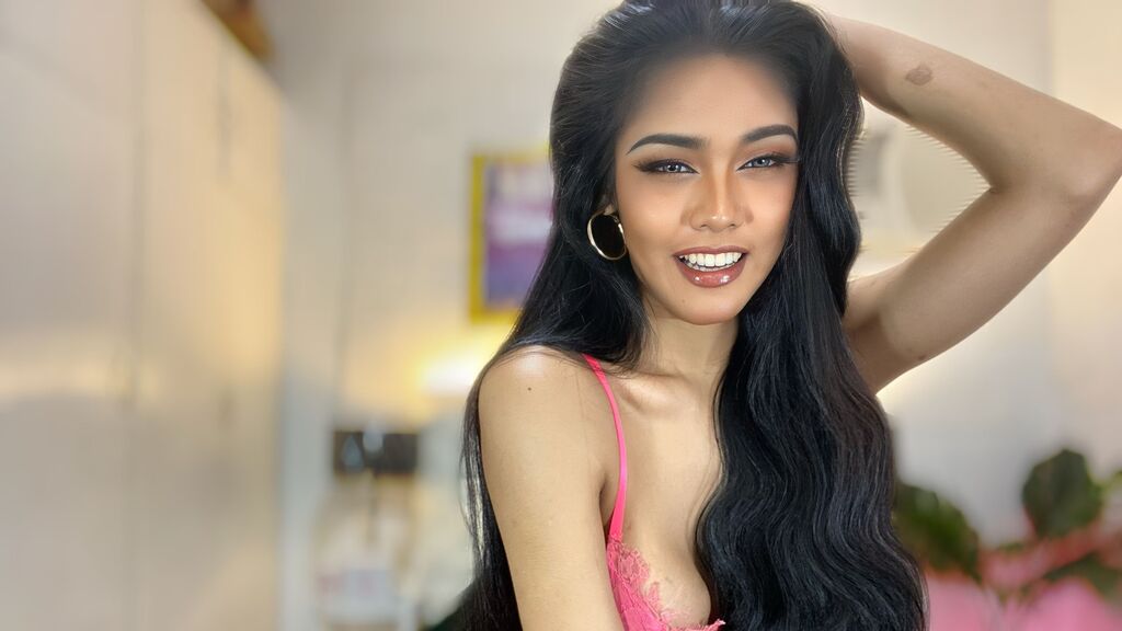 Chat With AmaliaAndrea Now