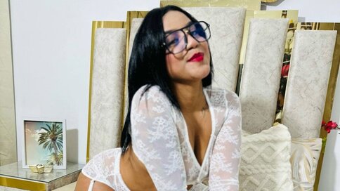 Chat With AmberCrissty Now
