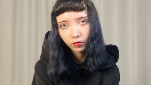 Chat With AmityBendall Now