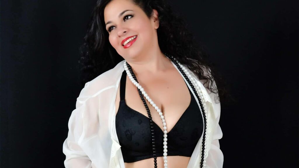 Chat With AnabellaMurfy Now