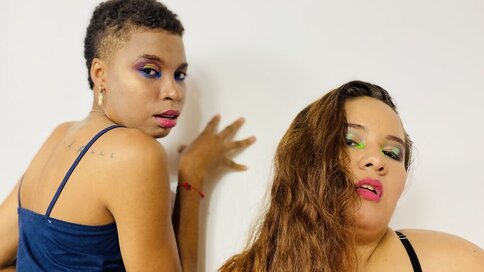 Chat With AngieandValeria Now