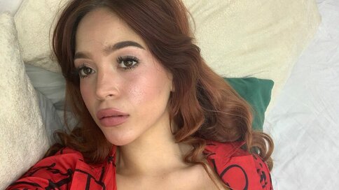Chat With AnyaShea Now