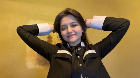 Chat With BellaFoxta Now