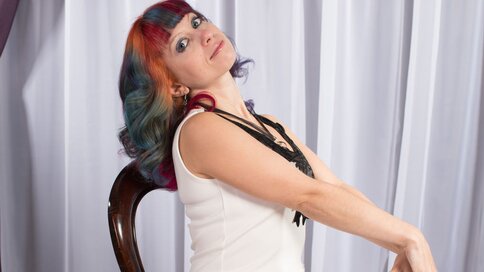 Chat With BethanieRose Now