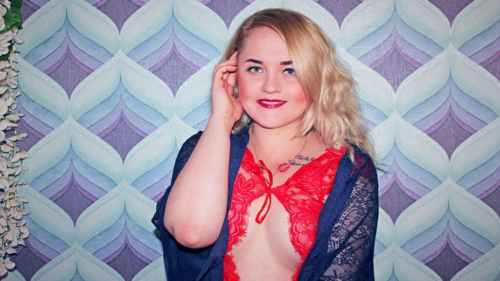 Chat With BritneyCactus Now