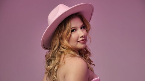 Chat With CamillaTores Now