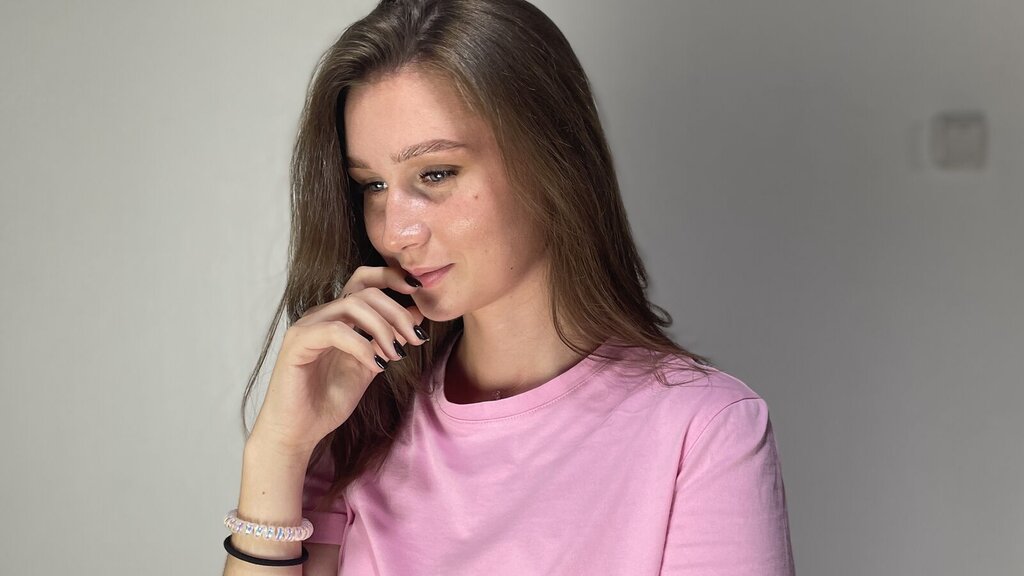 Chat With CarmelaFerrario Now