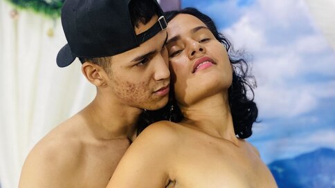 Chat With CnadyAndOliver Now