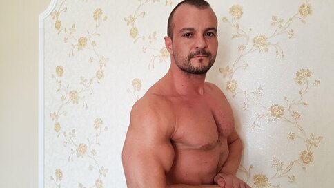 Chat With CristianDiesel Now