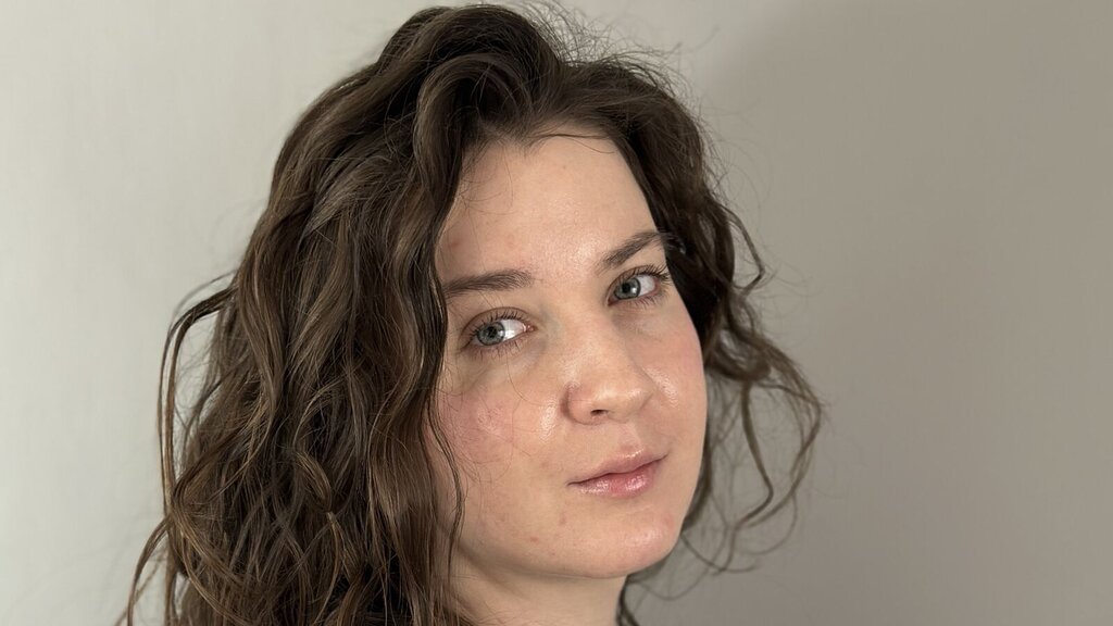 Chat With DarleneAkey Now
