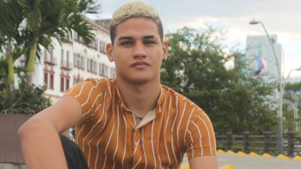 Chat With DavidVillanueva Now