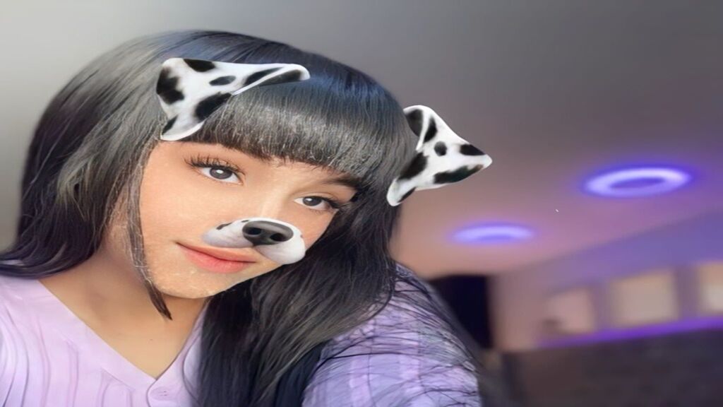 Chat With DiosaLarissa Now