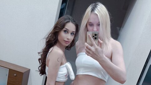 Chat With EditaAndUdela Now
