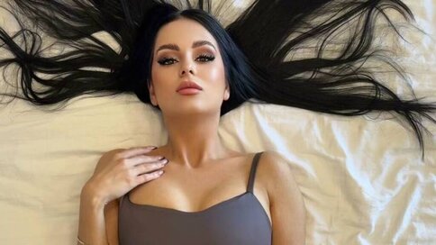 Chat With EvaSmeeth Now