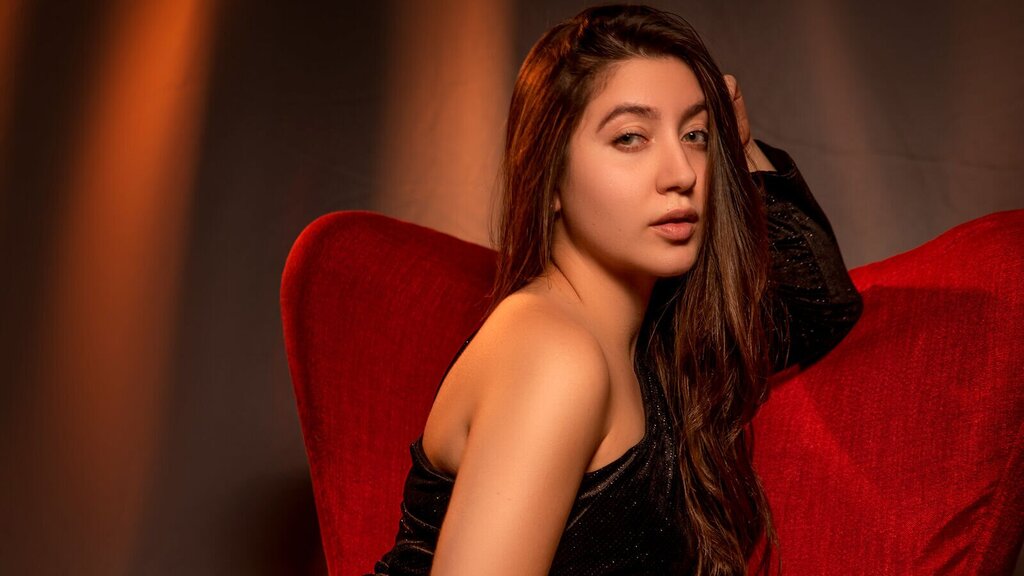 Chat With FabianaRossi Now