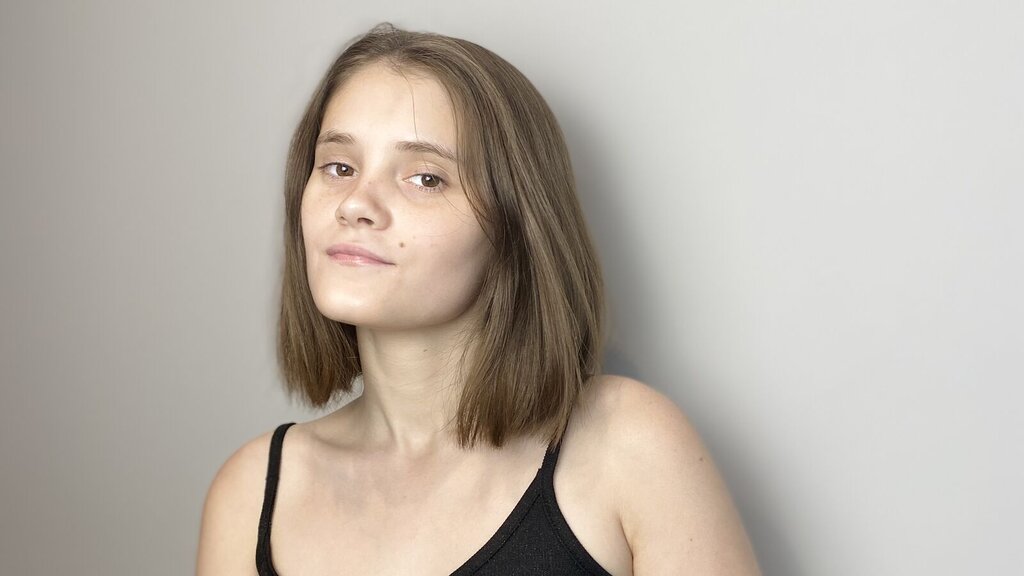 Chat With GildaLupo Now