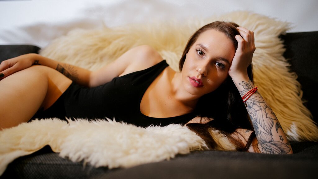 Chat With IrenBian Now