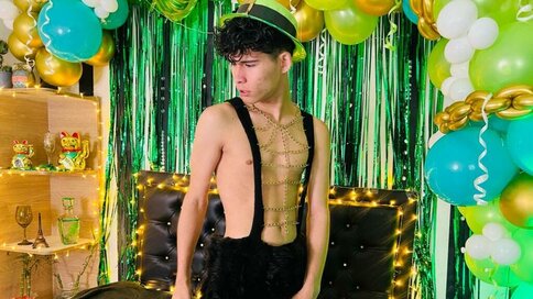 Chat With JacksonBravo Now