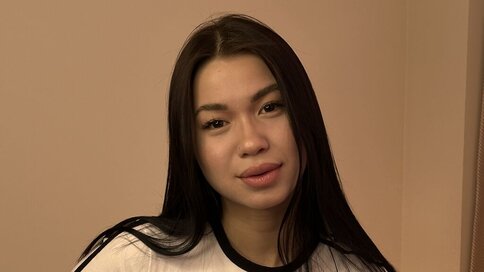 Chat With JeniLin Now