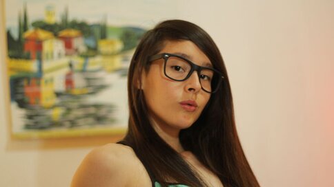 Chat With JenniferJanson Now