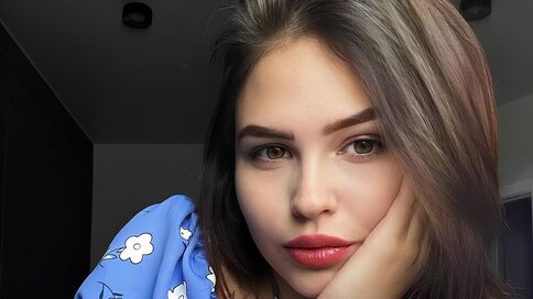 Chat With KateMetika Now