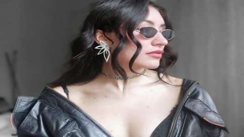 Chat With KatheCar Now