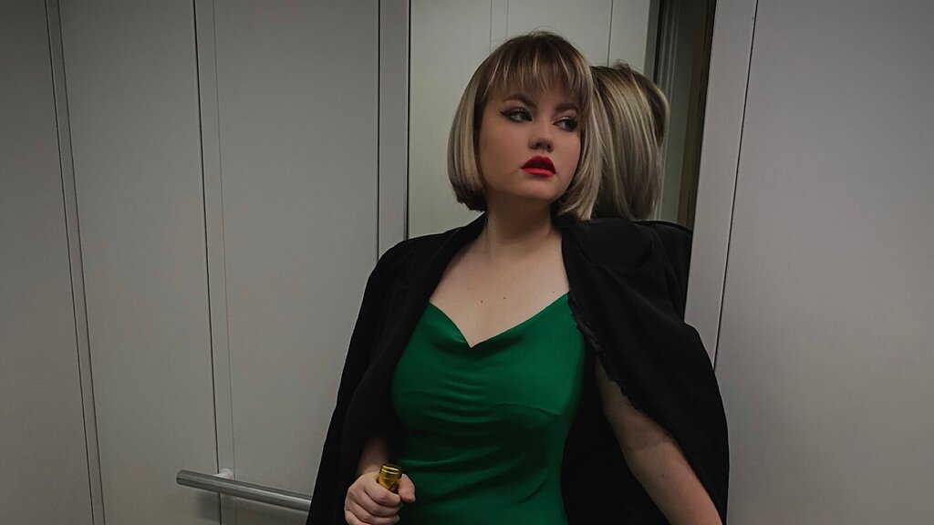 Chat With KirazSweet Now