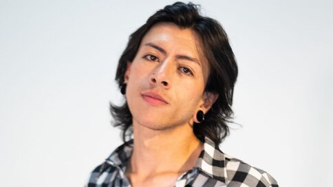 Chat With LiamShelby Now