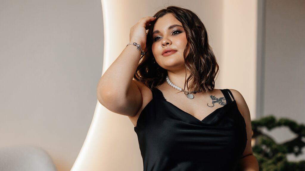 Chat With LindaPitte Now
