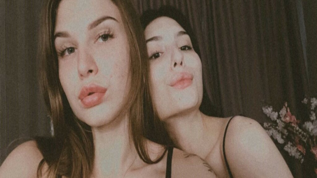 Chat With LiraAndLina Now