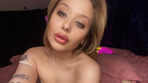 Chat With LolitaGrace Now