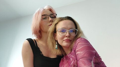 Chat With LoraAndBonnie Now