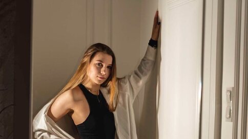 Chat With LucyBright Now
