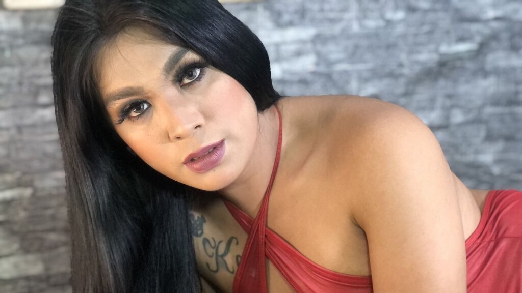 Chat With MarthaHunts Now