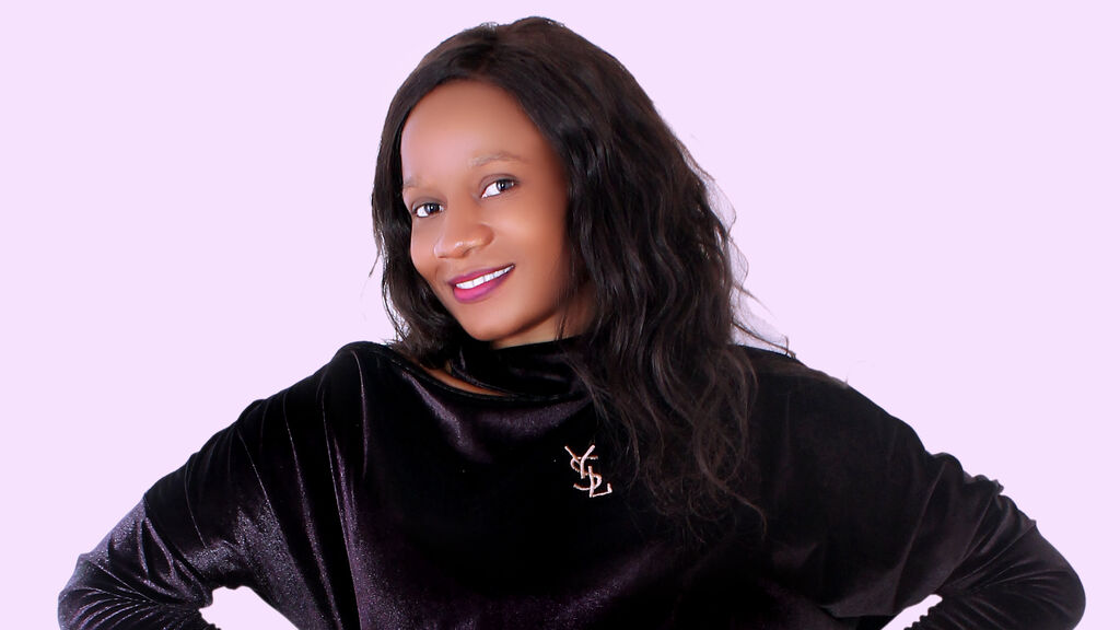 Chat With MartinaNovotna Now