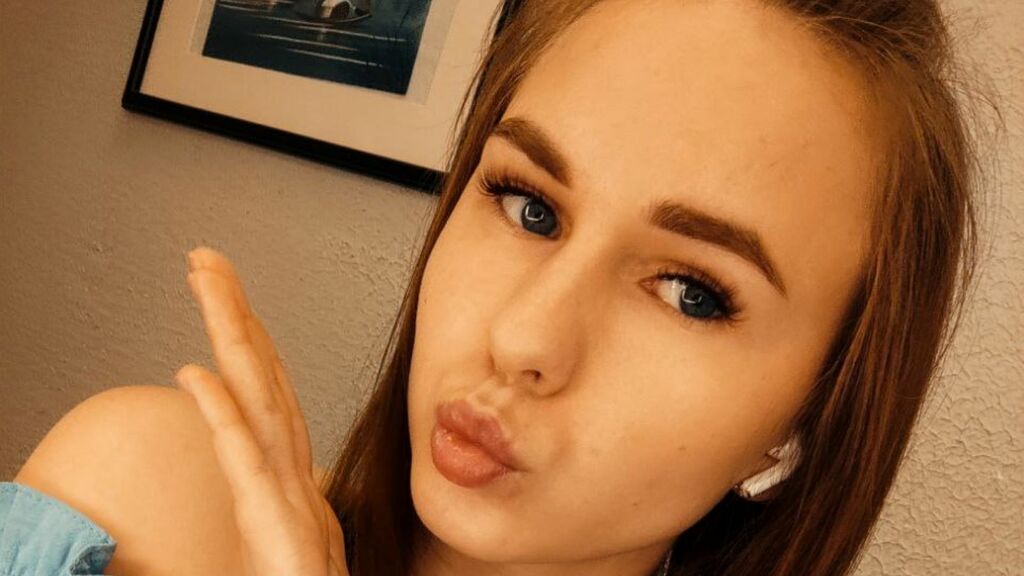 Chat With MerryStewart Now