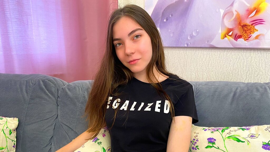 Chat With MiaMcGrath Now