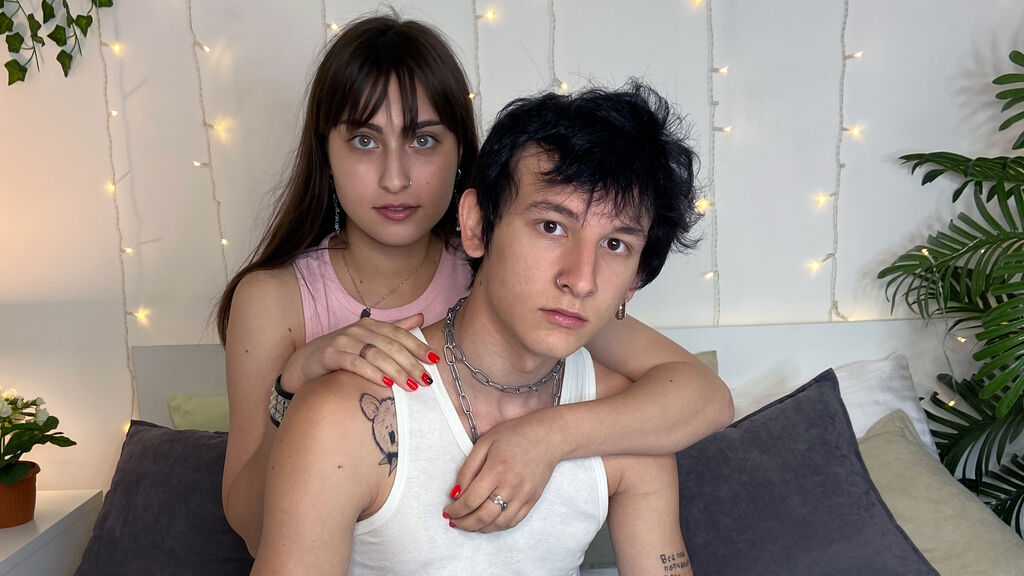 Chat With MichelleAndTerry Now
