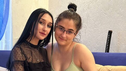 Chat With MikhalinaVendy Now
