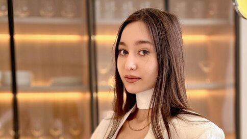 Chat With NicoleBrownie Now