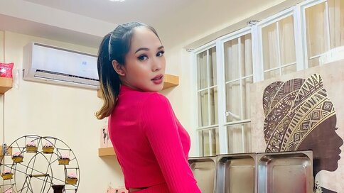 Chat With NikkiGravidez Now