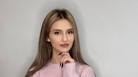 Chat With NormaClaxton Now
