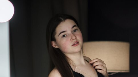 Chat With PrudenceHaimes Now