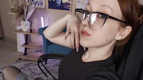 Chat With ReynHilld Now