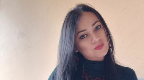 Chat With RosaGalvis Now